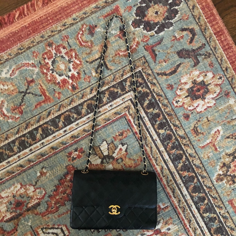 SOLD***Chanel Vintage Small Double Flap Bag - Picture 4 of 13